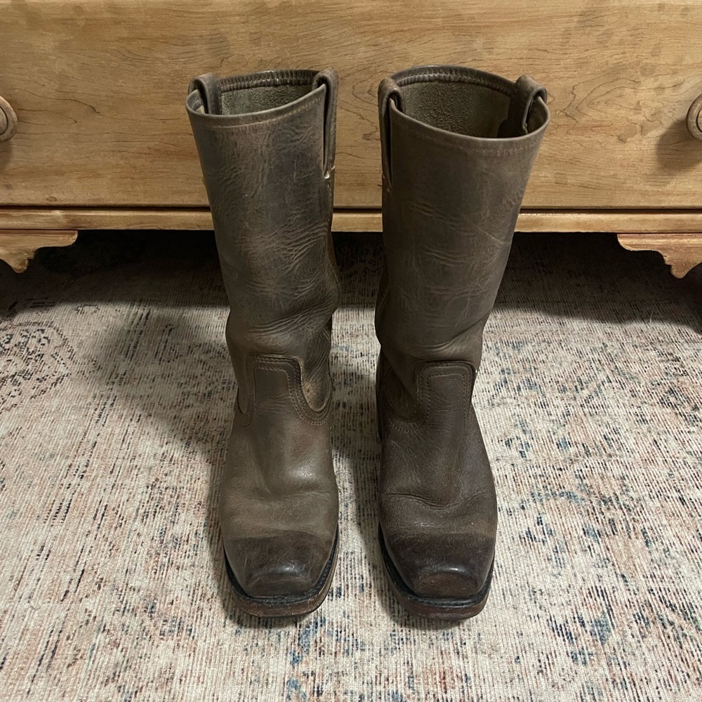 Frye Campus Boots